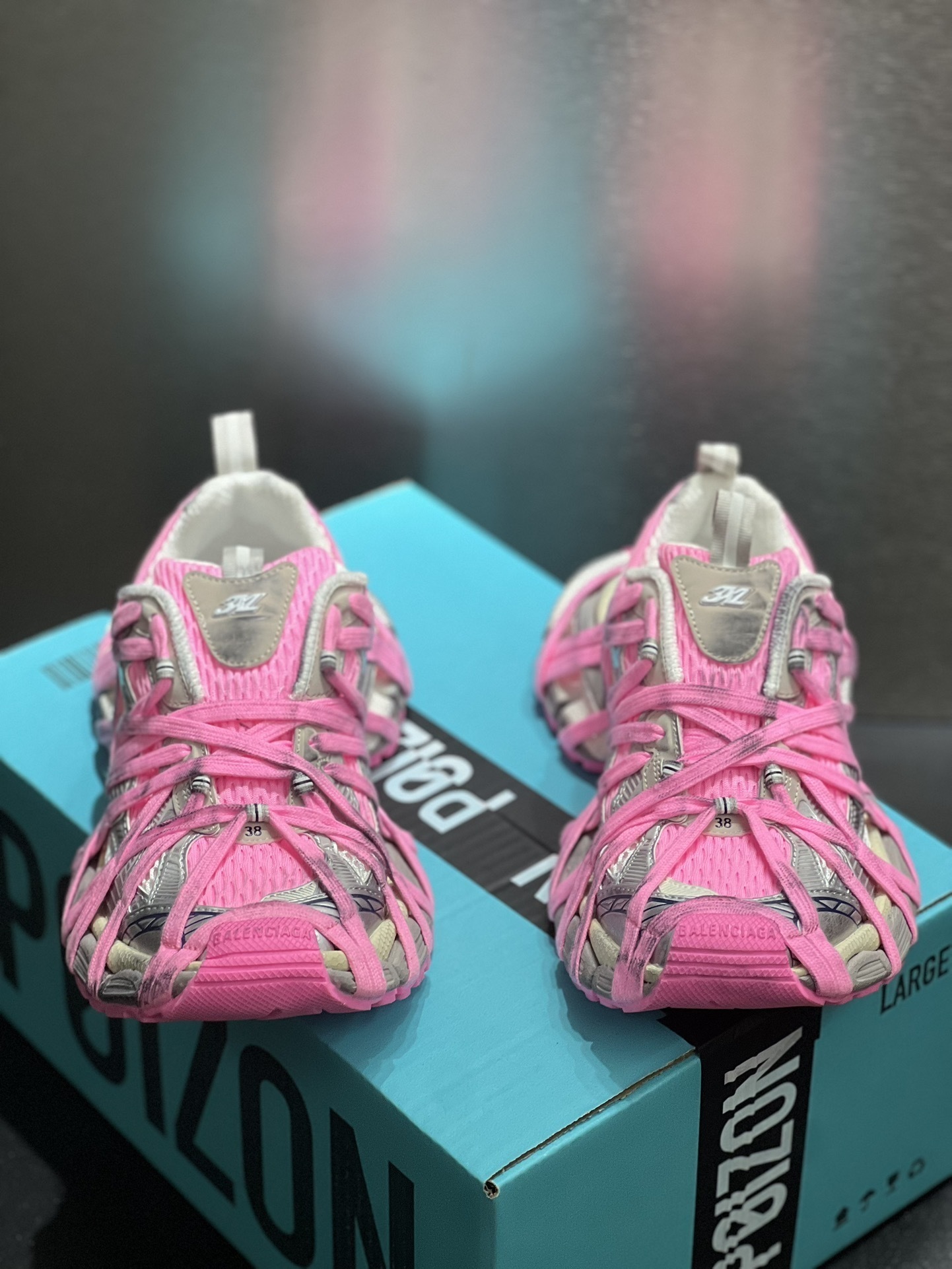 $103.50 Balenciaga ZT9178 gallery