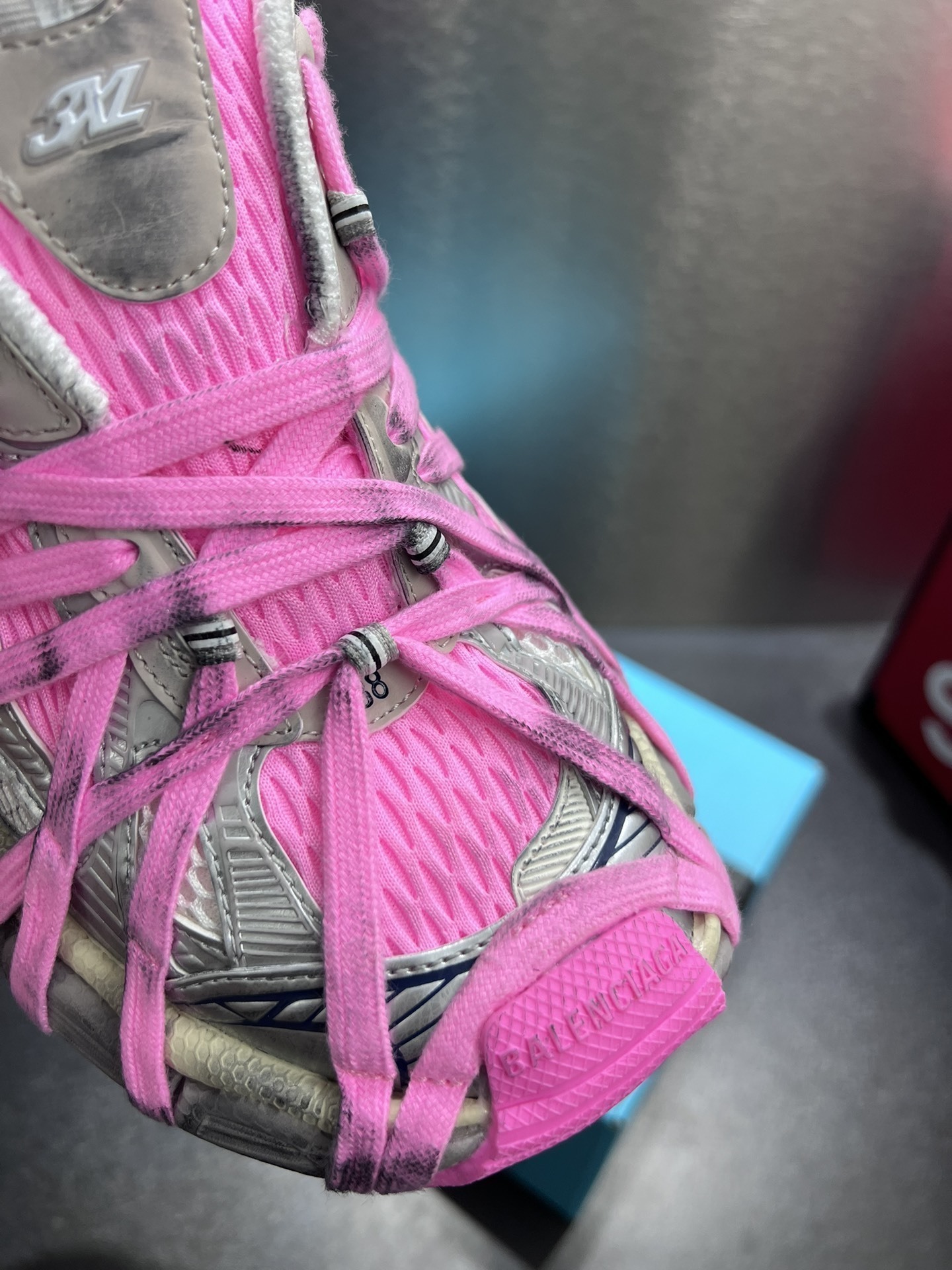 $103.50 Balenciaga ZT9178 gallery