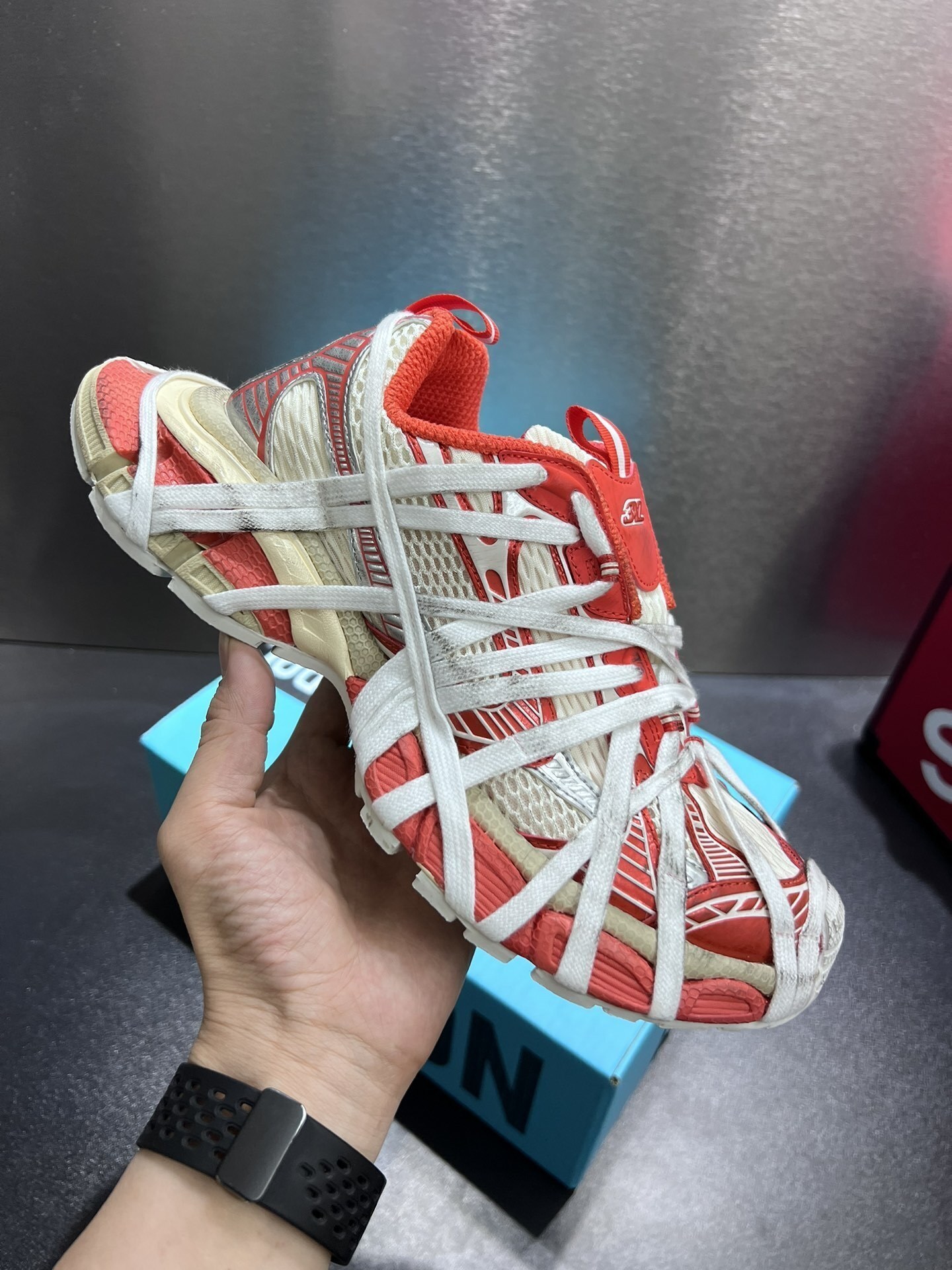 $103.50 Balenciaga ZT9178 gallery