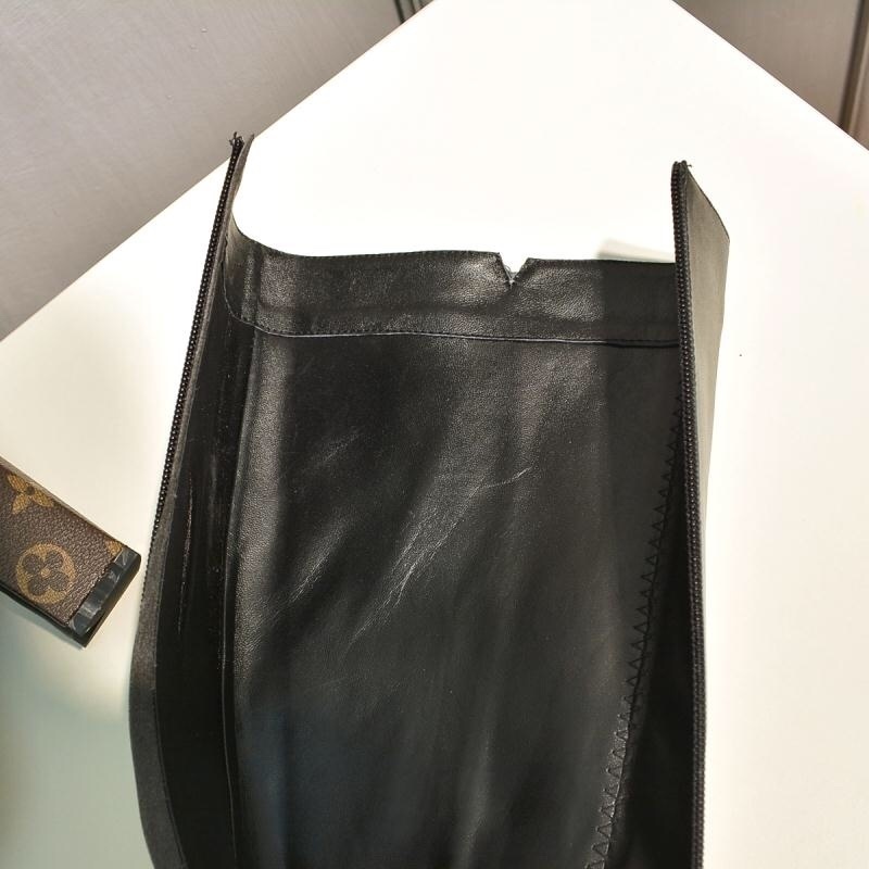 $105.00 LV ZT10729 gallery