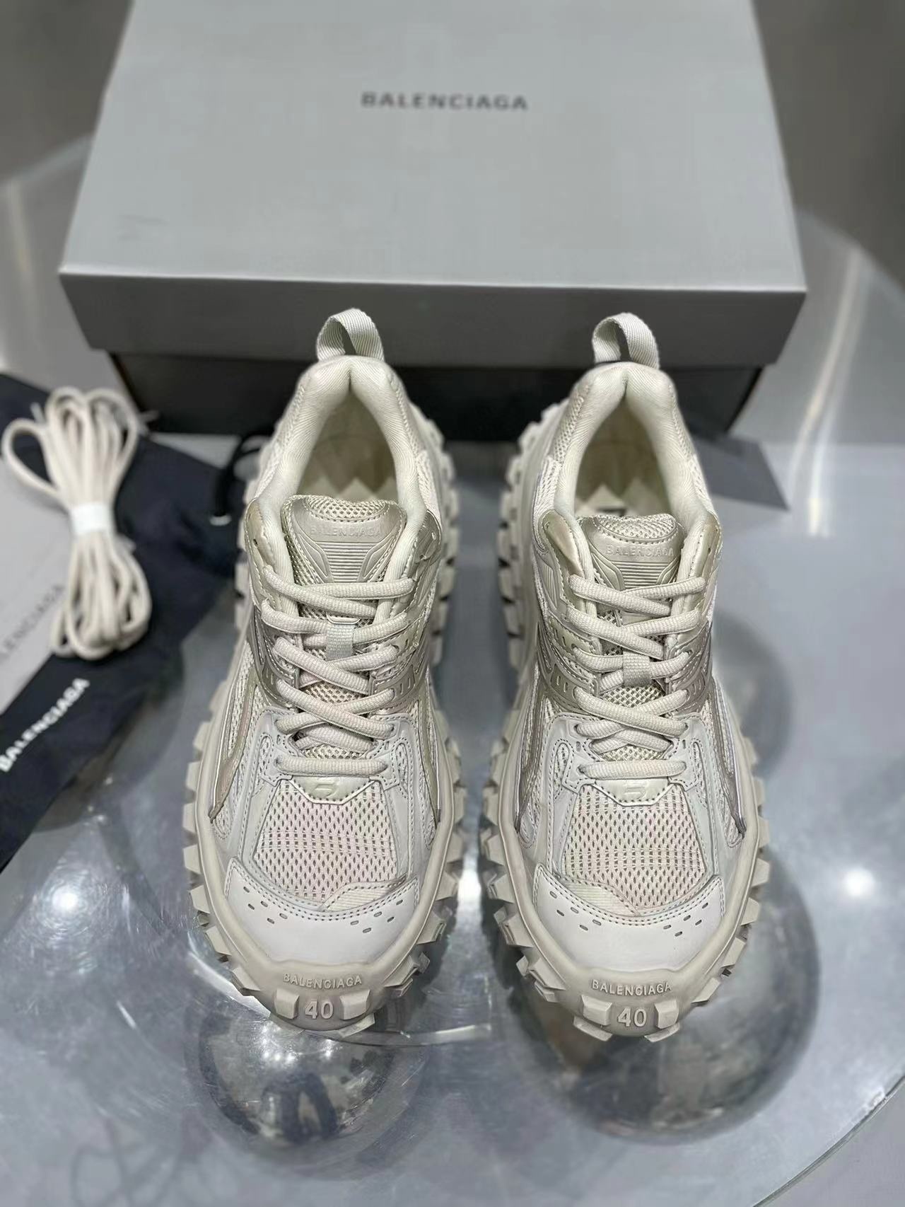 $107.25 Balenciaga ZT9181 gallery