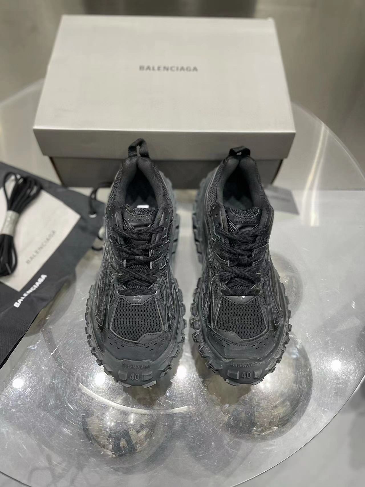 $107.25 Balenciaga ZT9181 gallery