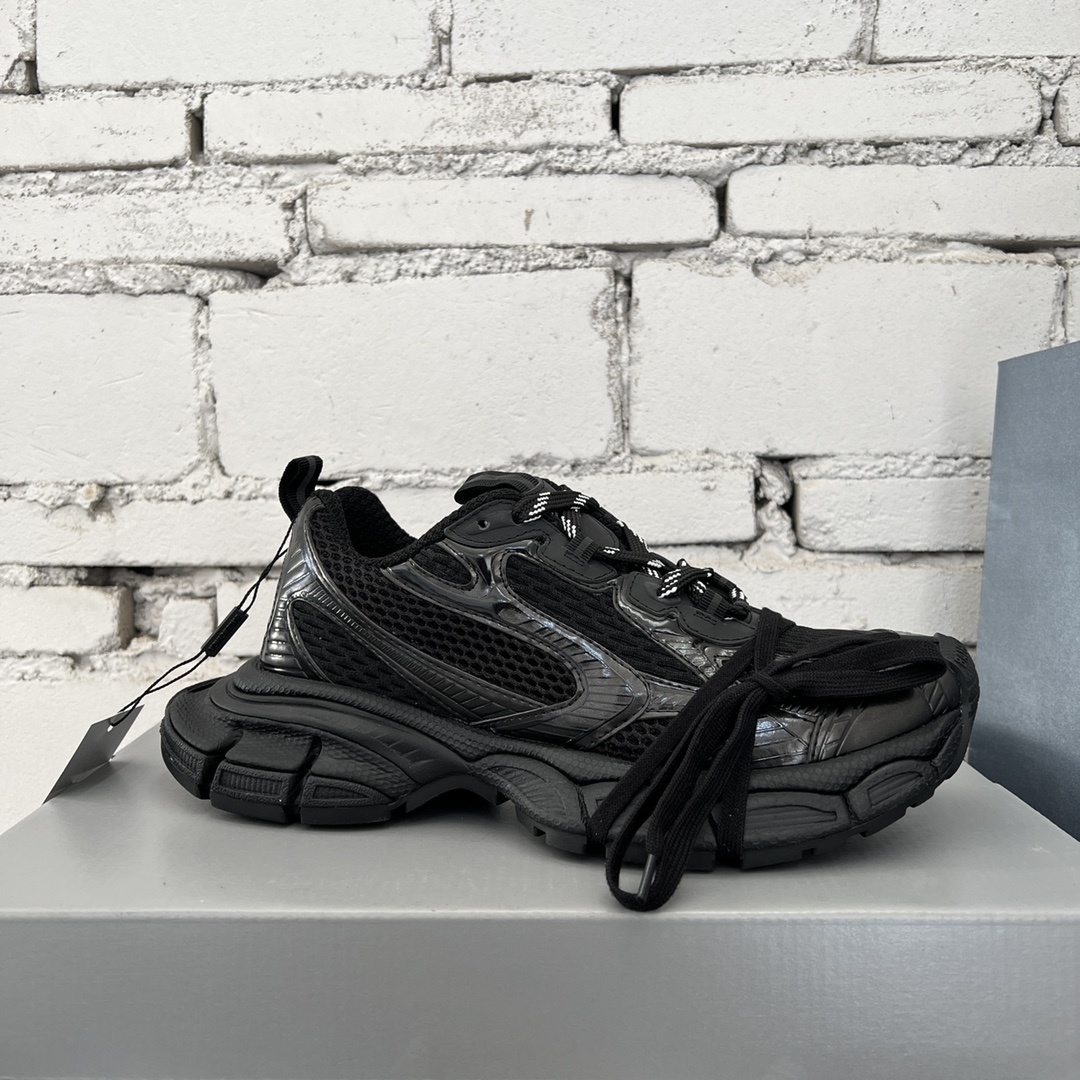 $108.75 Balenciaga ZT9180 gallery