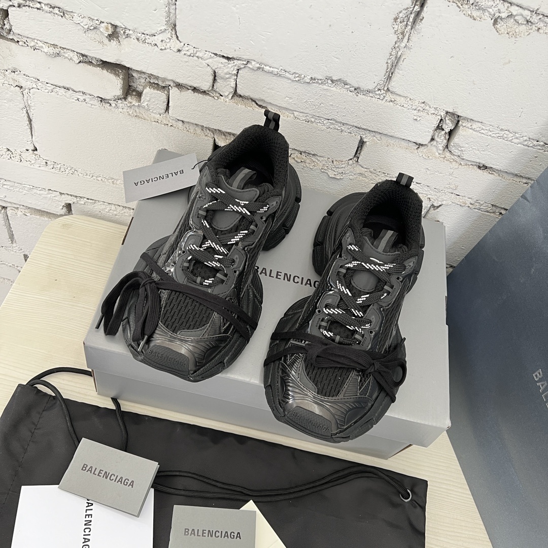 $108.75 Balenciaga ZT9180 gallery