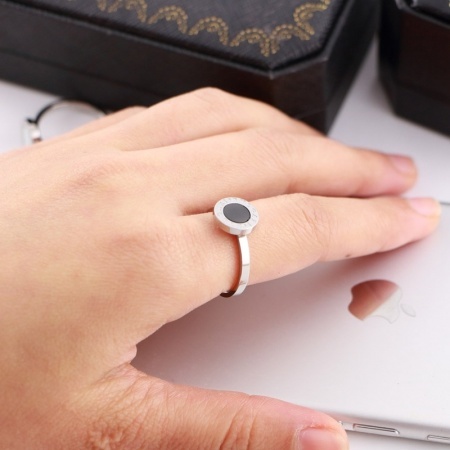 $12.50 Bvlgari HE8121 gallery