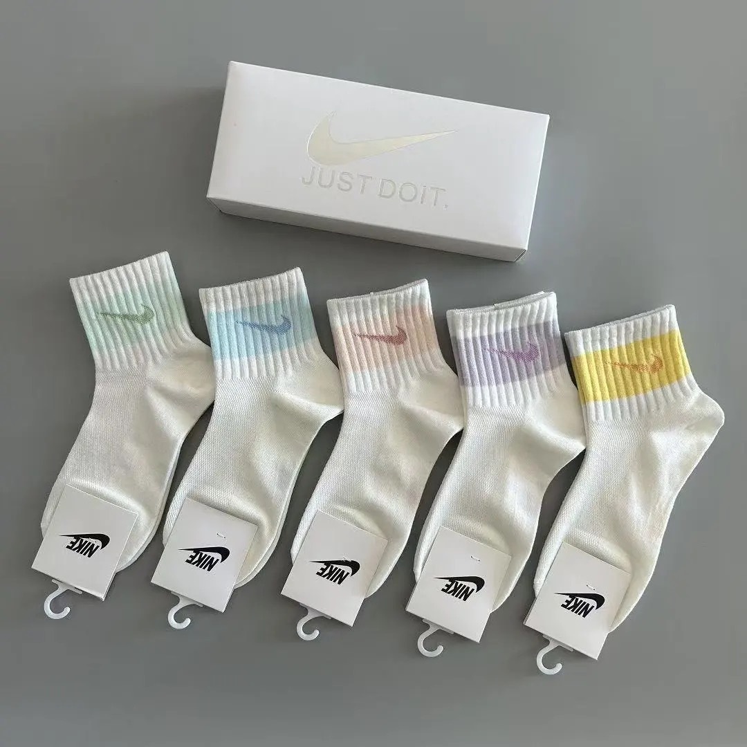 $12.50 NIKE ZT9854 gallery