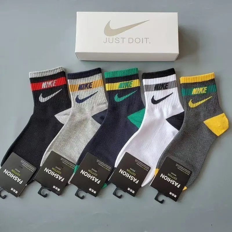 $12.50 NIKE ZT9854 gallery