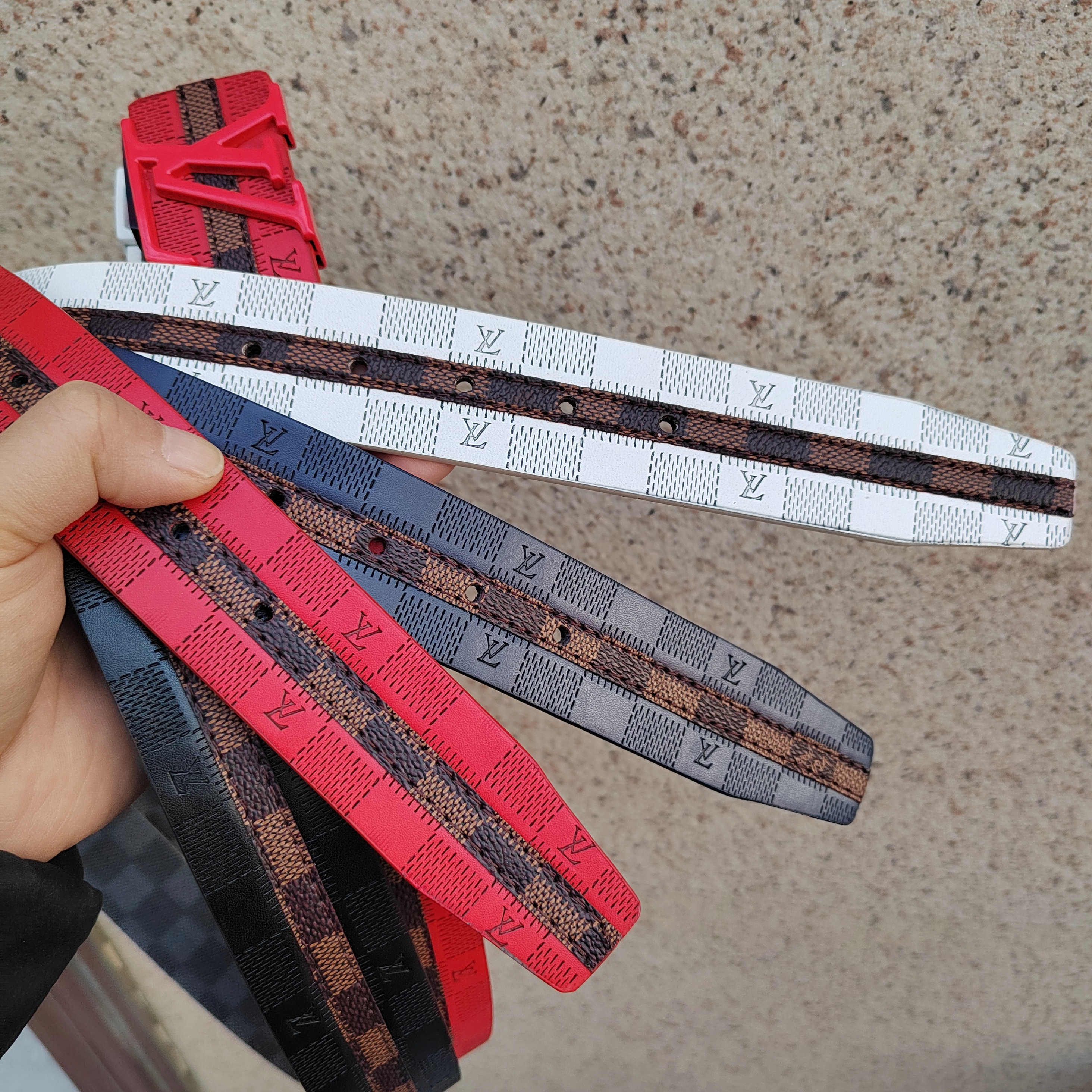 $14.20 LV ZT9940 gallery