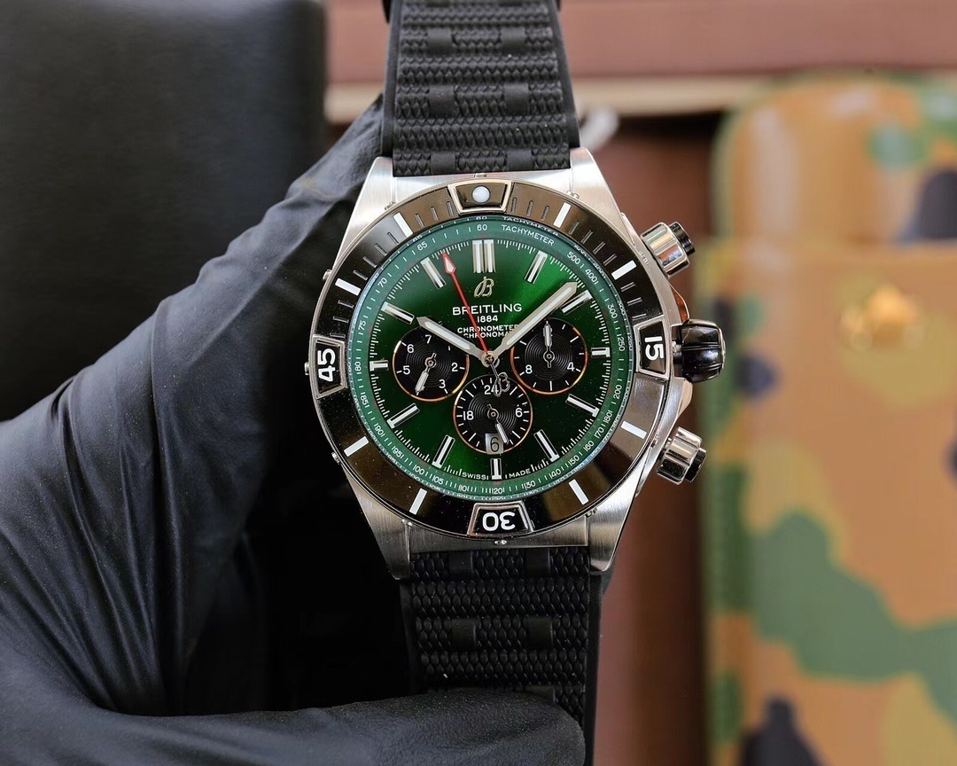 $147.36 Breitling ZT9818 gallery