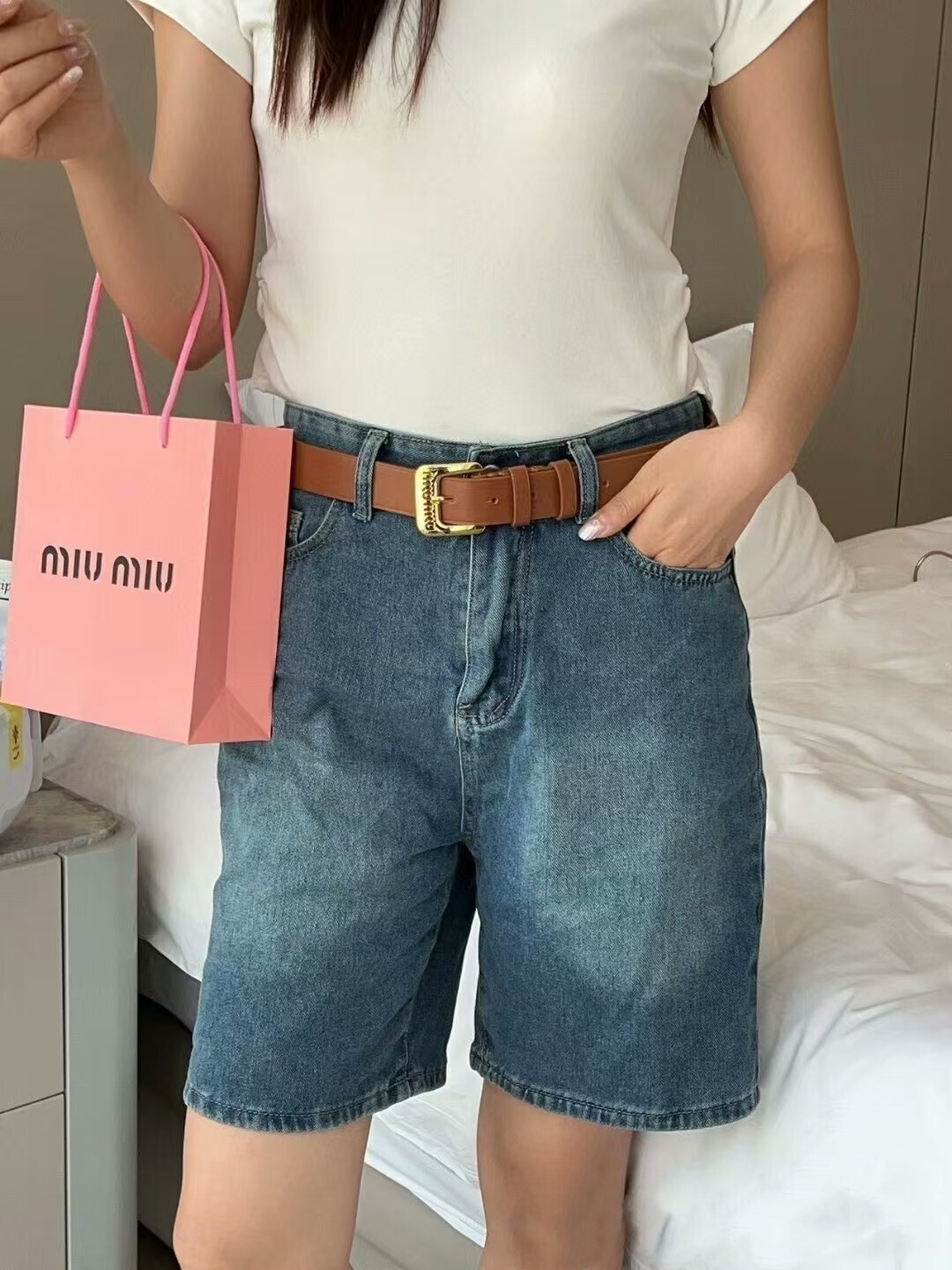 $16.97 MIUMIU ZT9942 gallery