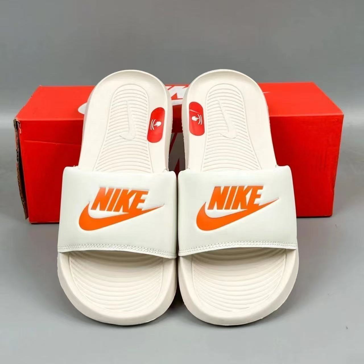 $18 NIKE ZT10247 gallery