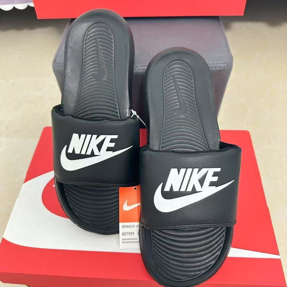 $18 NIKE ZT10247 gallery