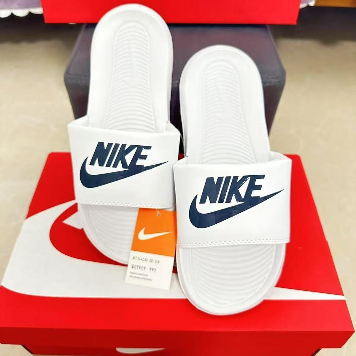 $18 NIKE ZT10247 gallery