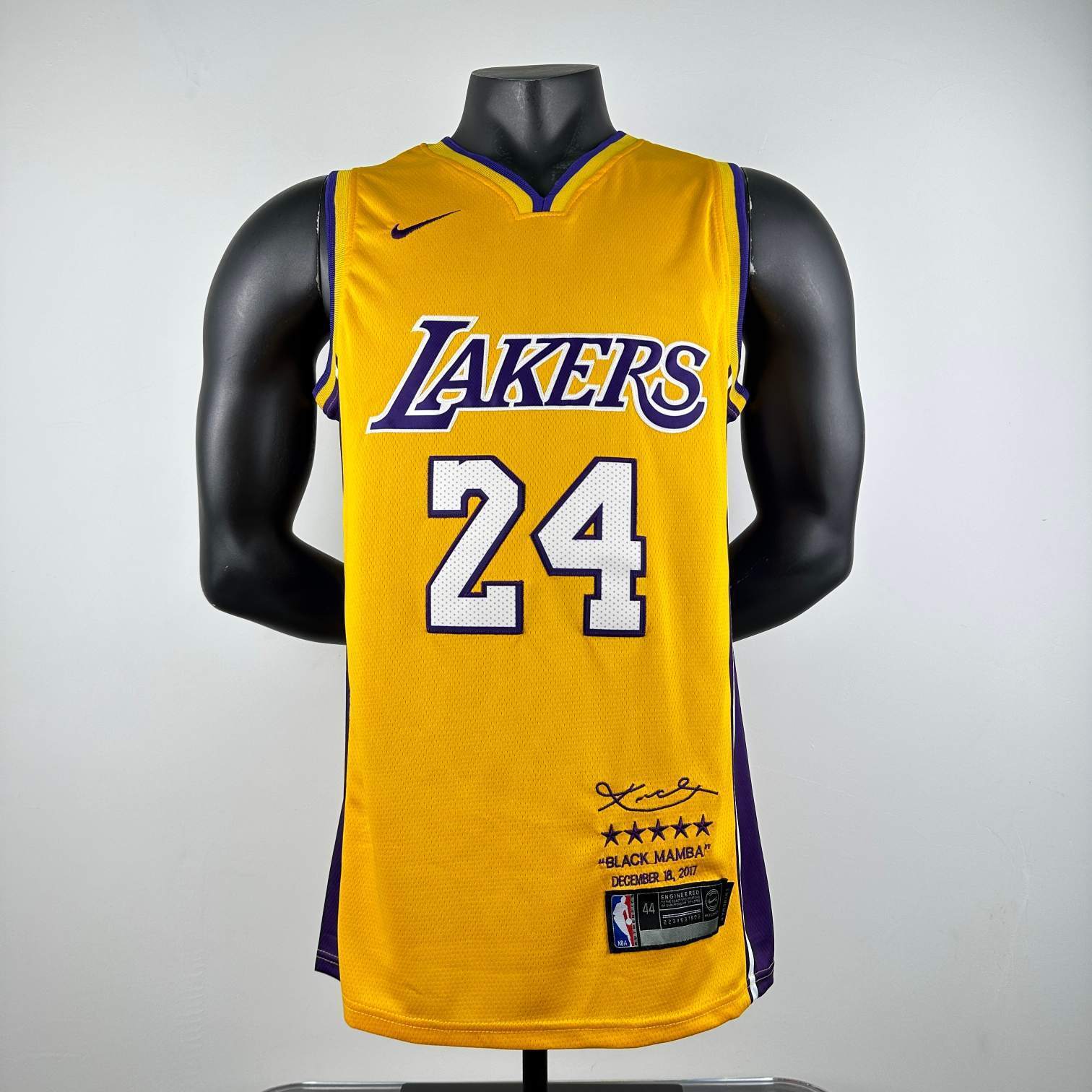 $18 Nike Jordan ZT10150 gallery