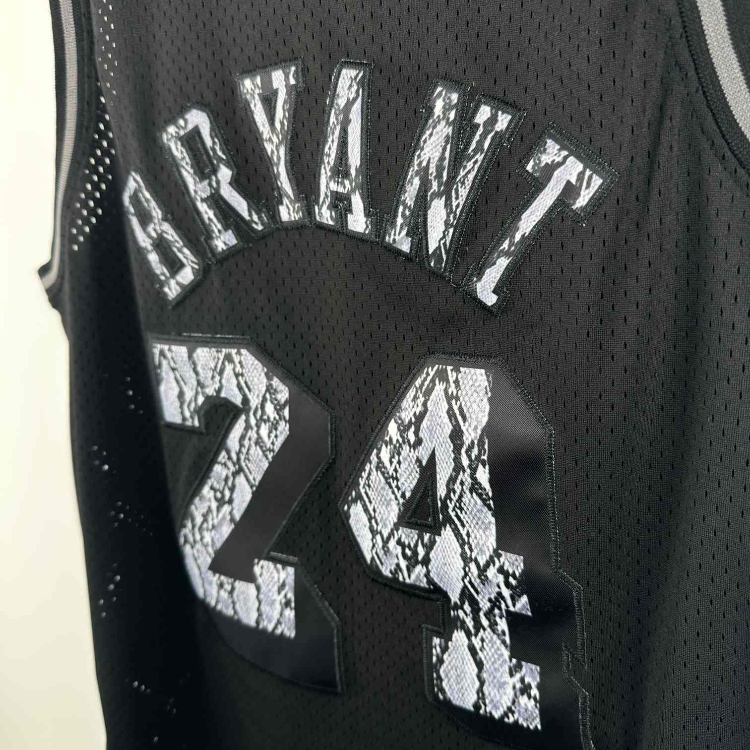 $18 Nike Jordan ZT10150 gallery