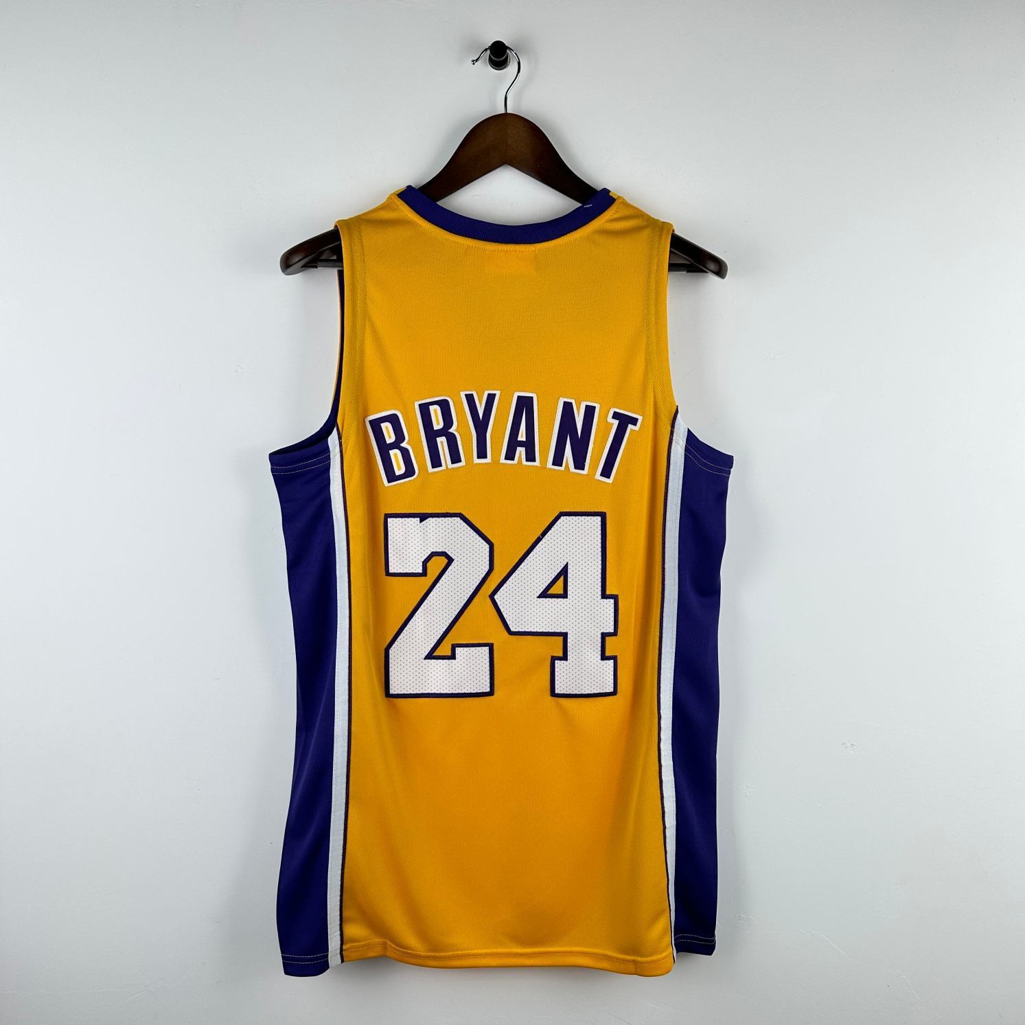 $18 Nike Jordan ZT10150 gallery