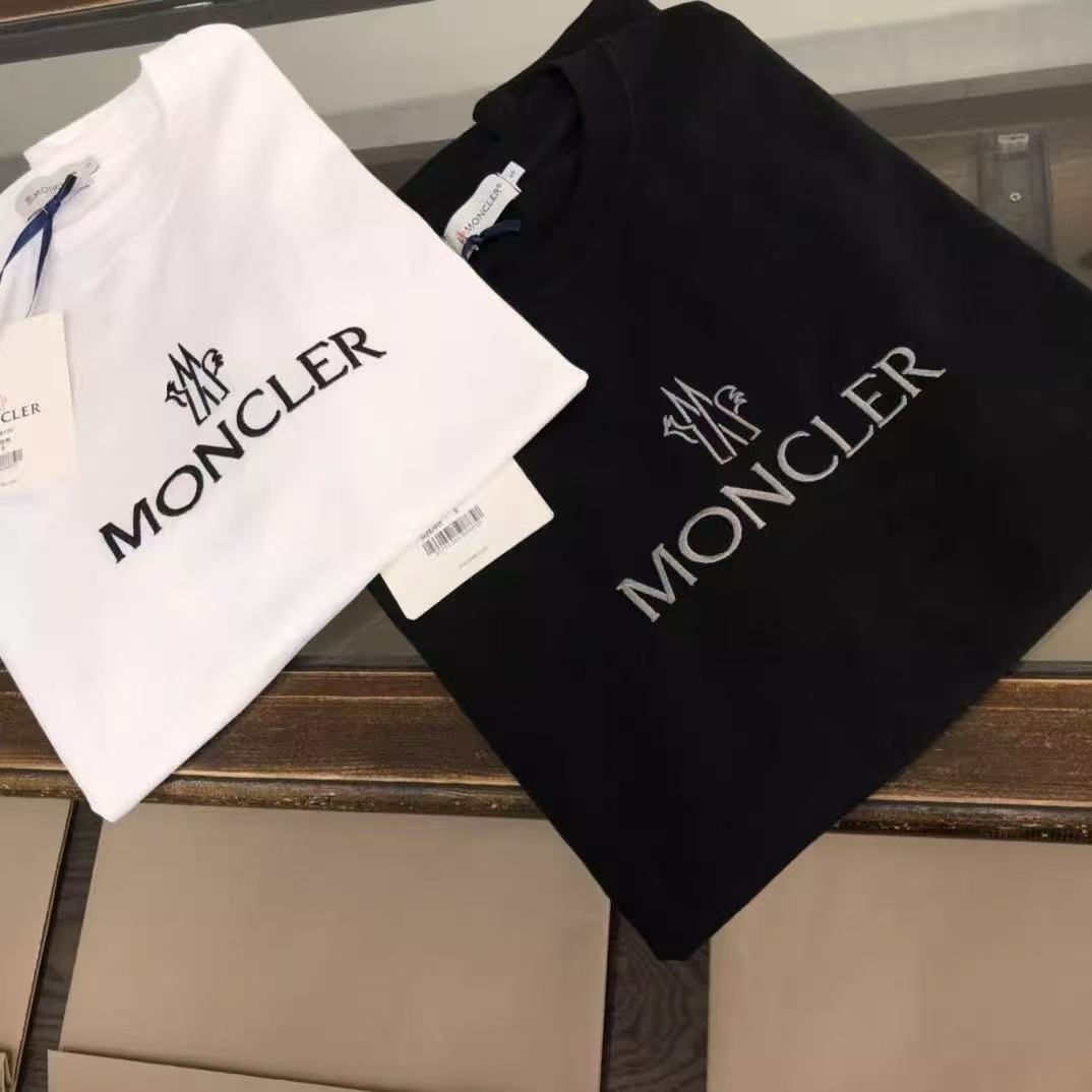 $18.00 MONCLER ZT10142 gallery