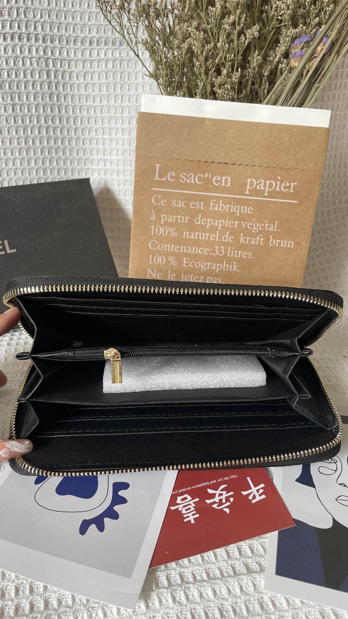 $19.4 Chanel ZT9562 gallery