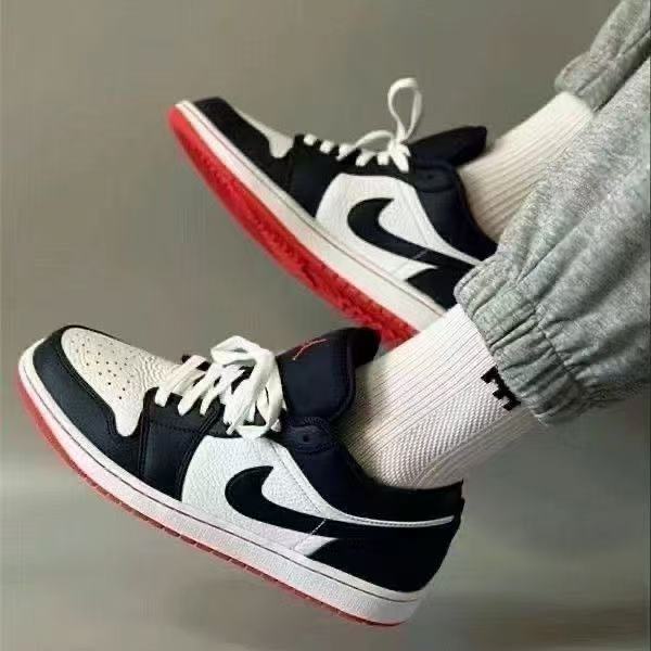 $19.50 NIKE ZT10231 gallery