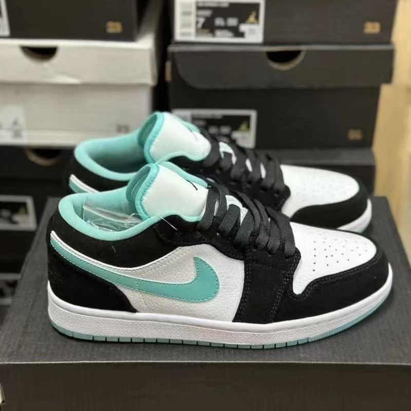 $19.50 NIKE ZT10231 gallery