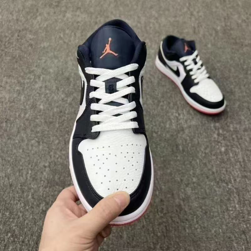 $19.50 NIKE ZT10231 gallery