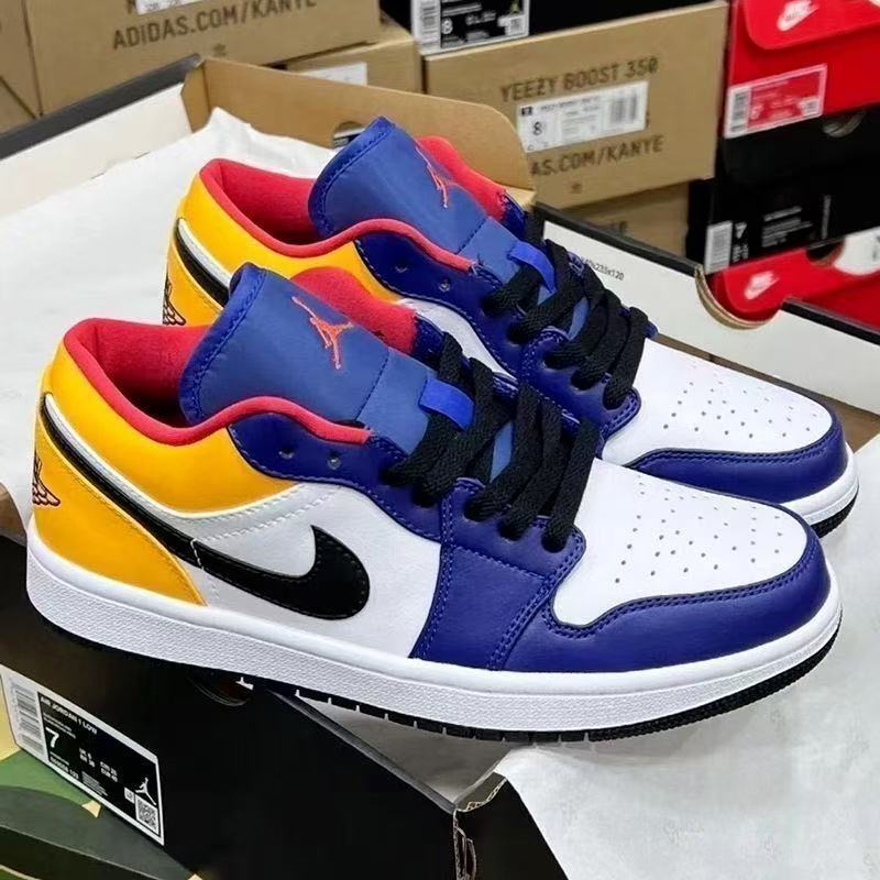 $19.50 NIKE ZT10231 gallery