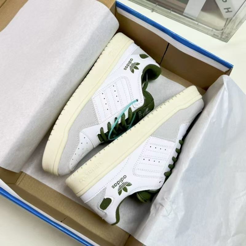 $21 Adidas ZT10233 gallery