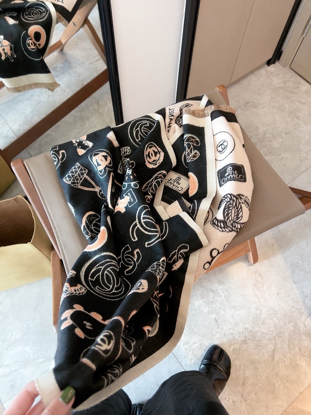 $21 Chanel ZT10068 gallery