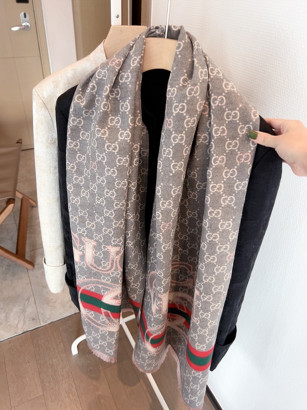 $21 Gucci ZT10067 gallery