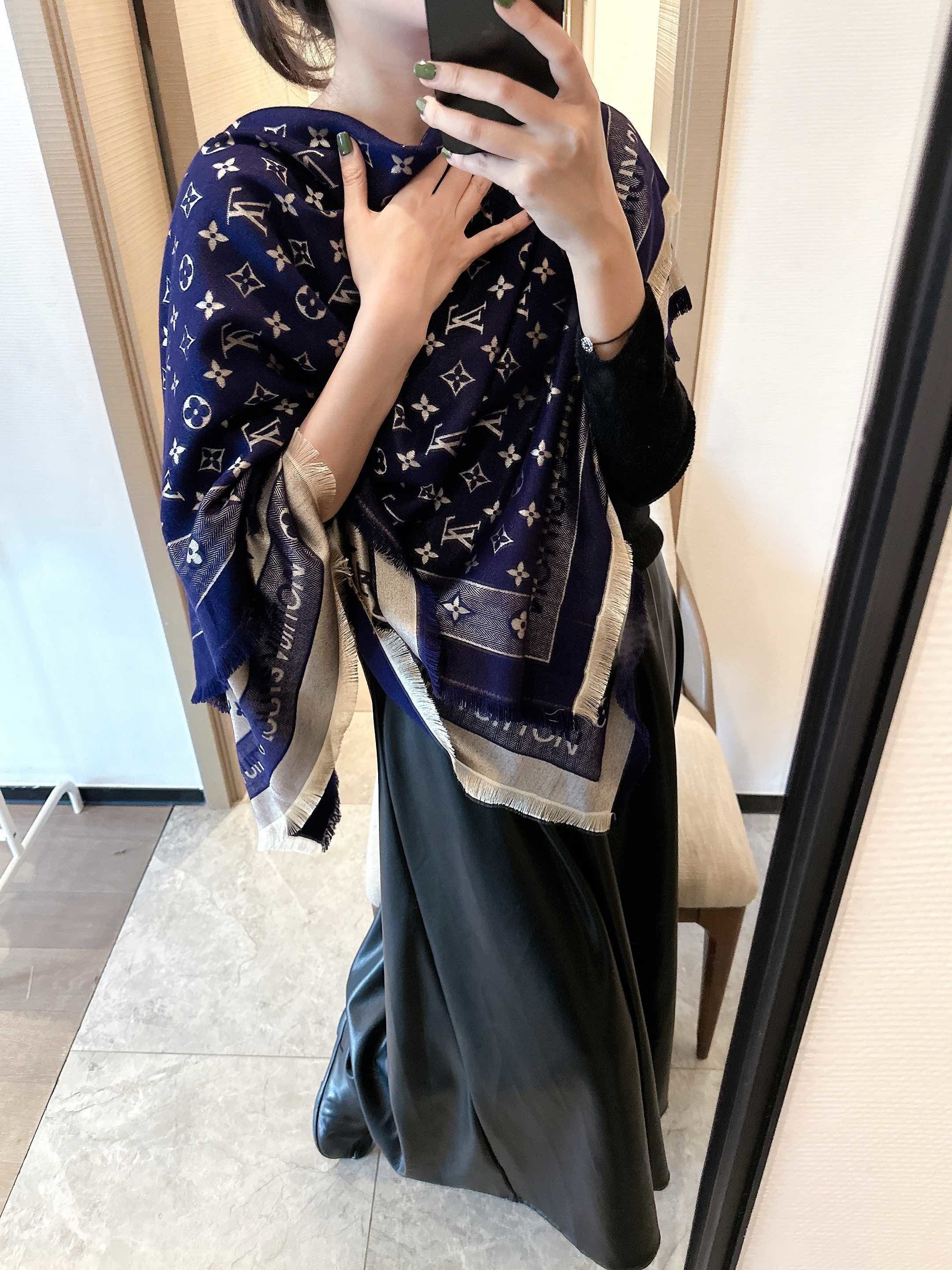 $21 LV ZT10064 gallery