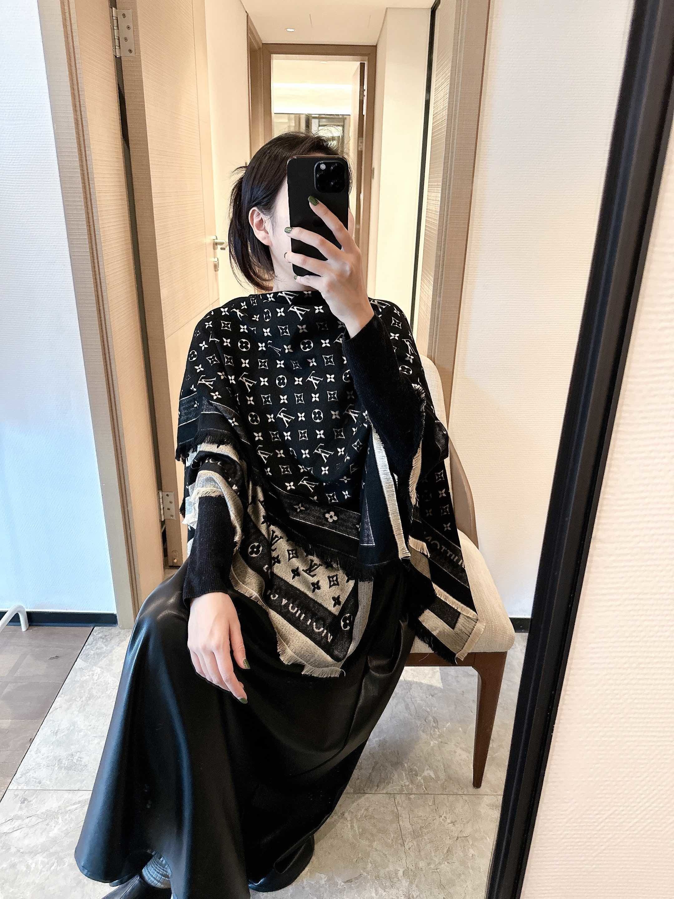 $21 LV ZT10064 gallery