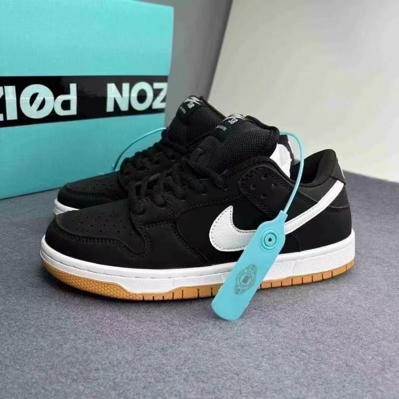 $21 NIKE ZT10232 gallery