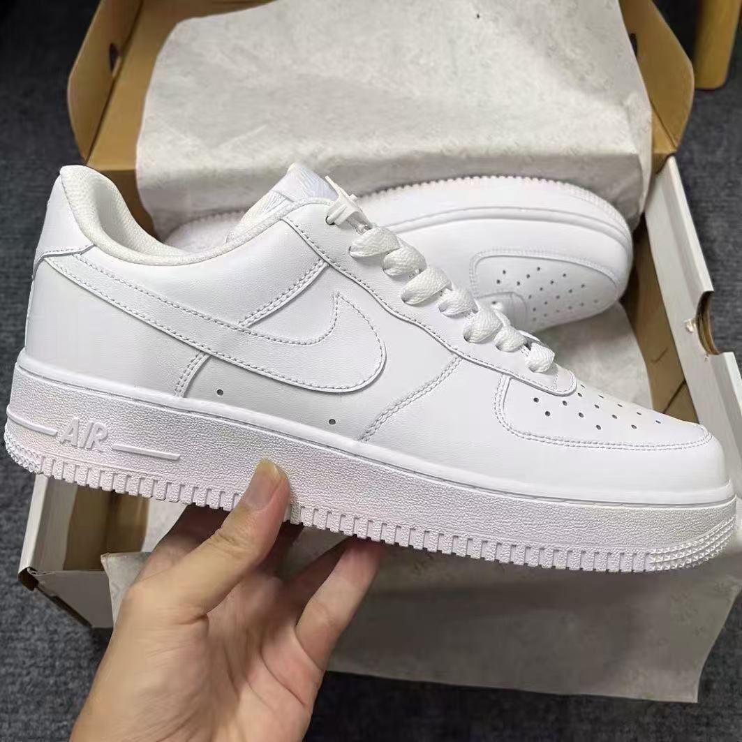 $21 NIKE ZT10234 gallery