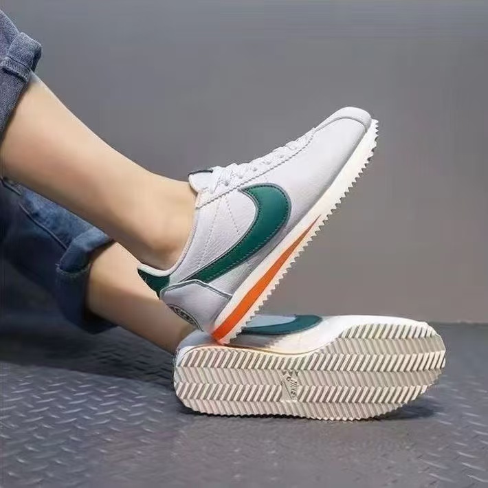 $21 NIKE ZT10248 gallery