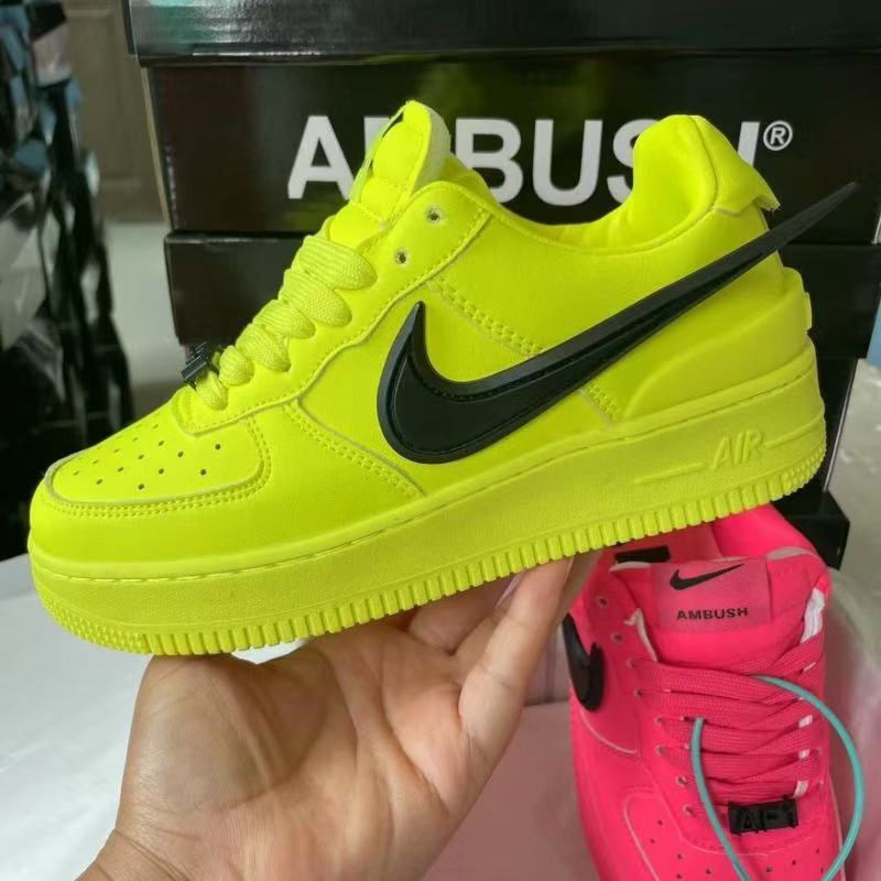 $21 NIKE ZT10251 gallery