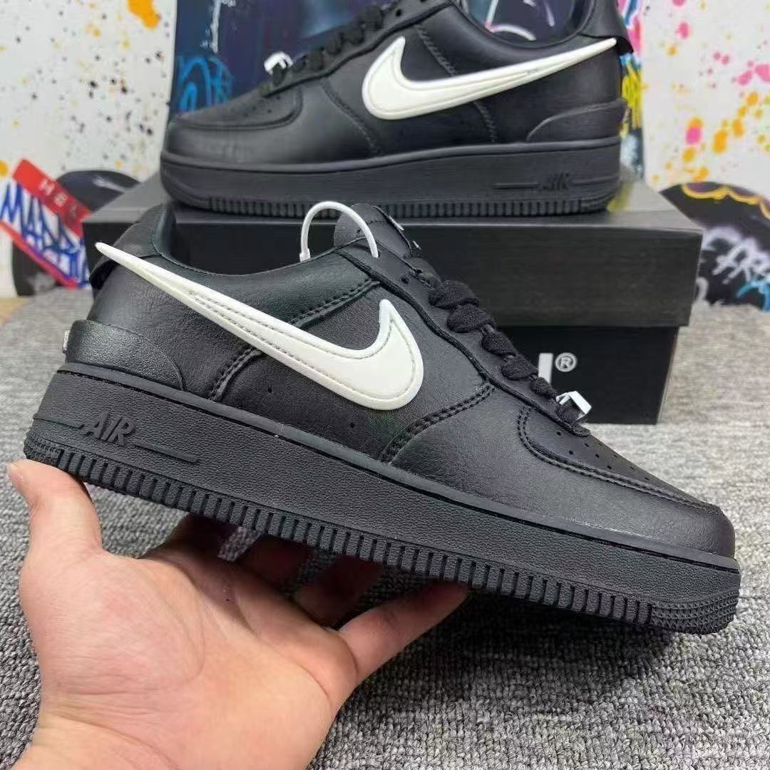 $21 NIKE ZT10251 gallery
