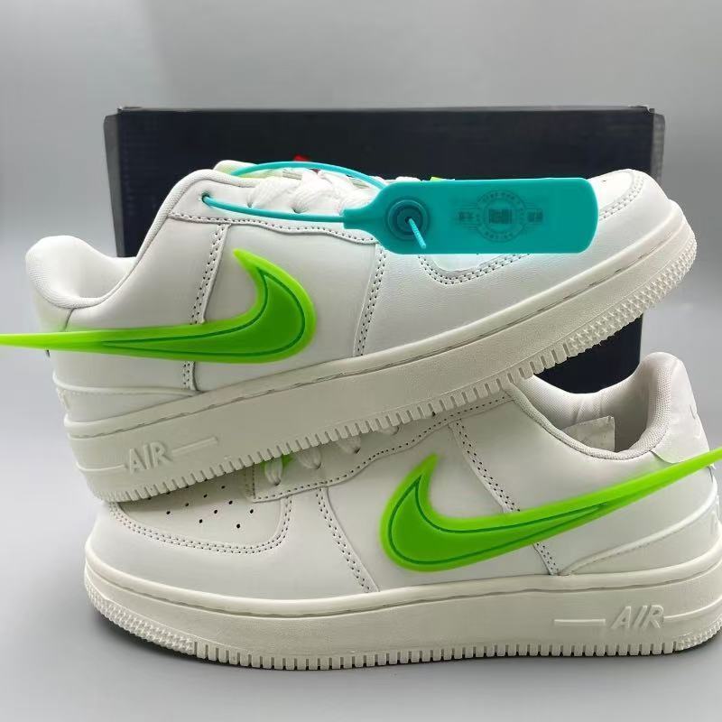 $21 NIKE ZT10251 gallery