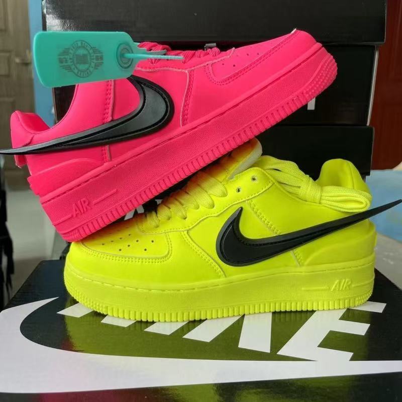 $21 NIKE ZT10251 gallery