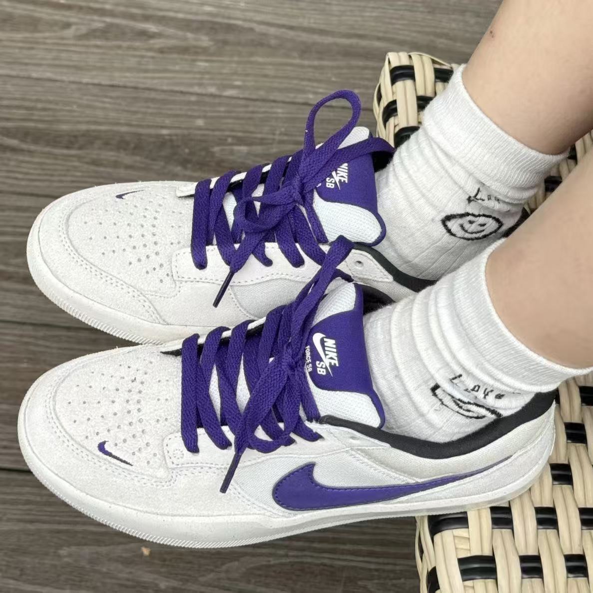 $21 NIKE ZT10252 gallery