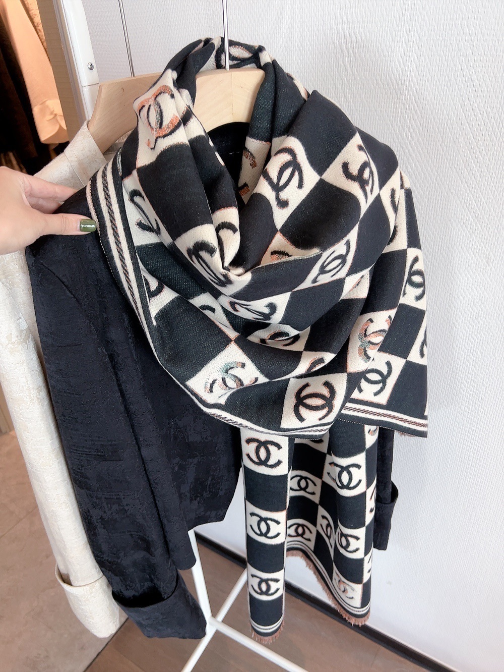 $21.00 Chanel ZT10015 gallery