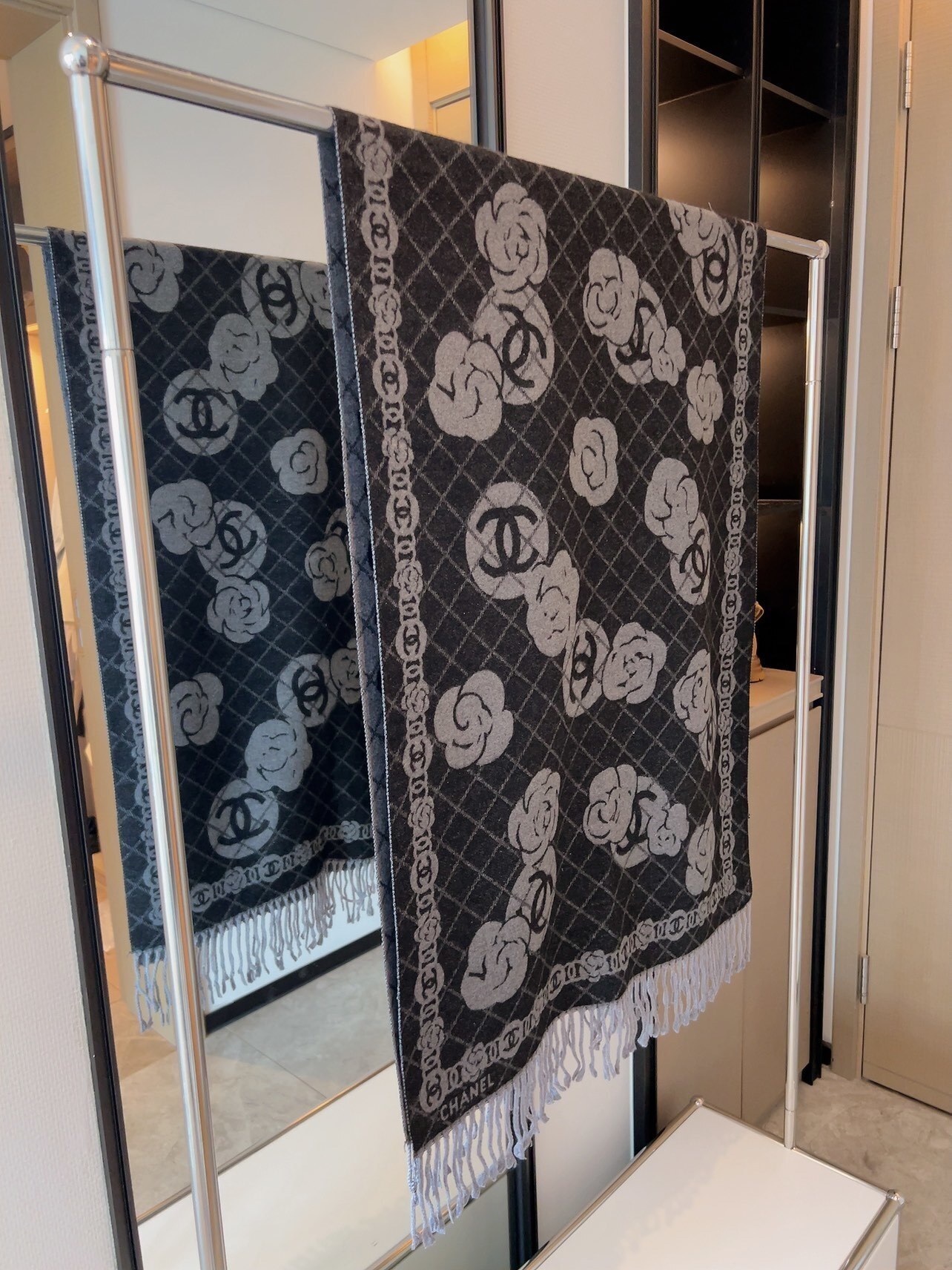 $21.00 Chanel ZT10019 gallery