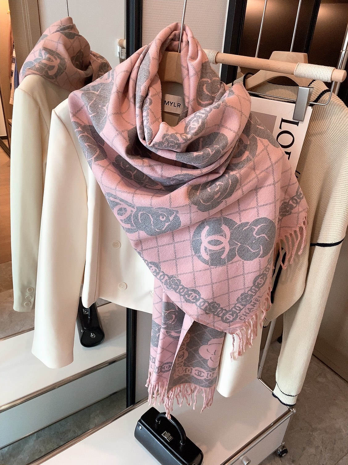 $21.00 Chanel ZT10019 gallery