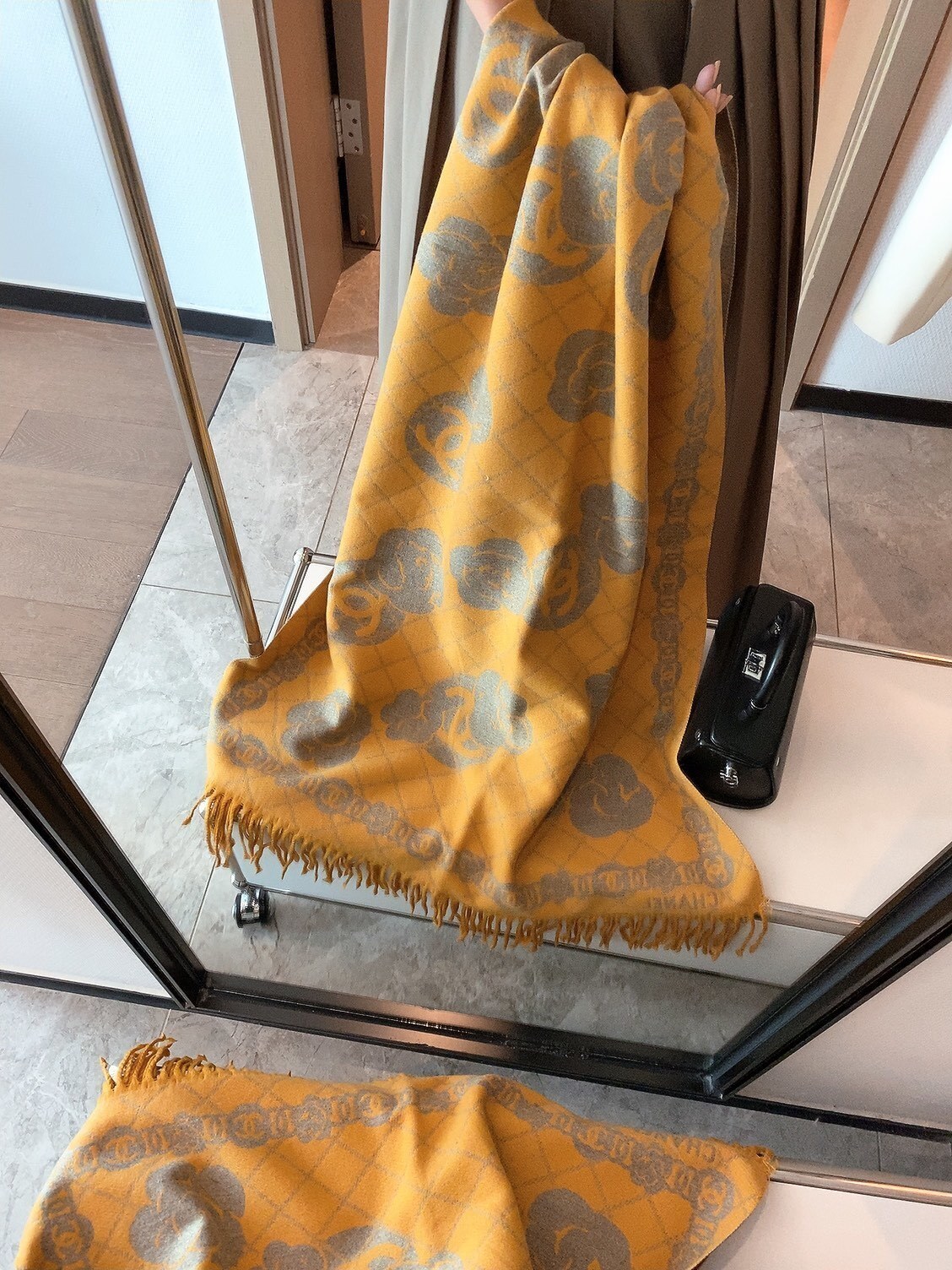 $21.00 Chanel ZT10019 gallery