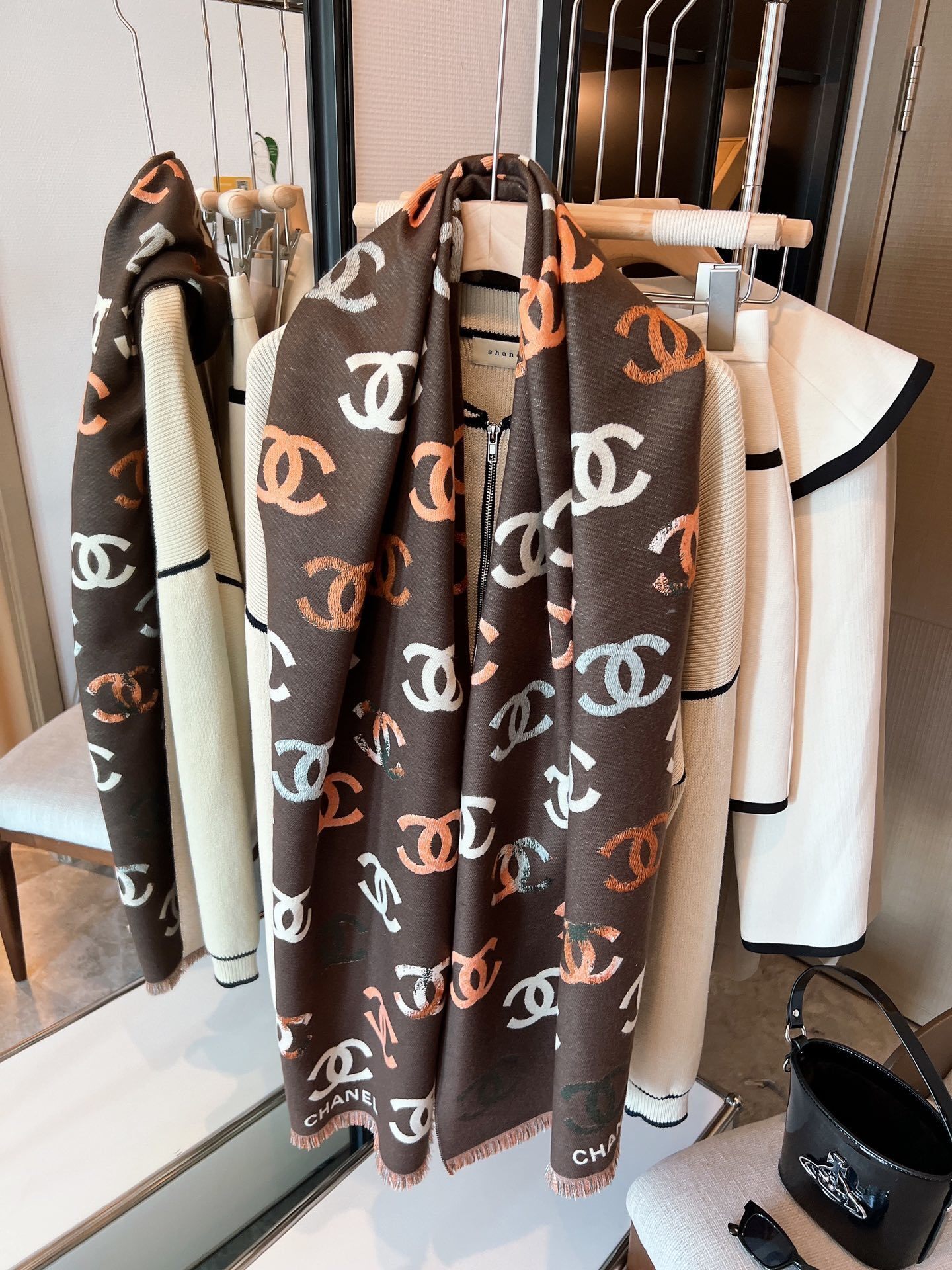 $21.00 Chanel ZT10032 gallery