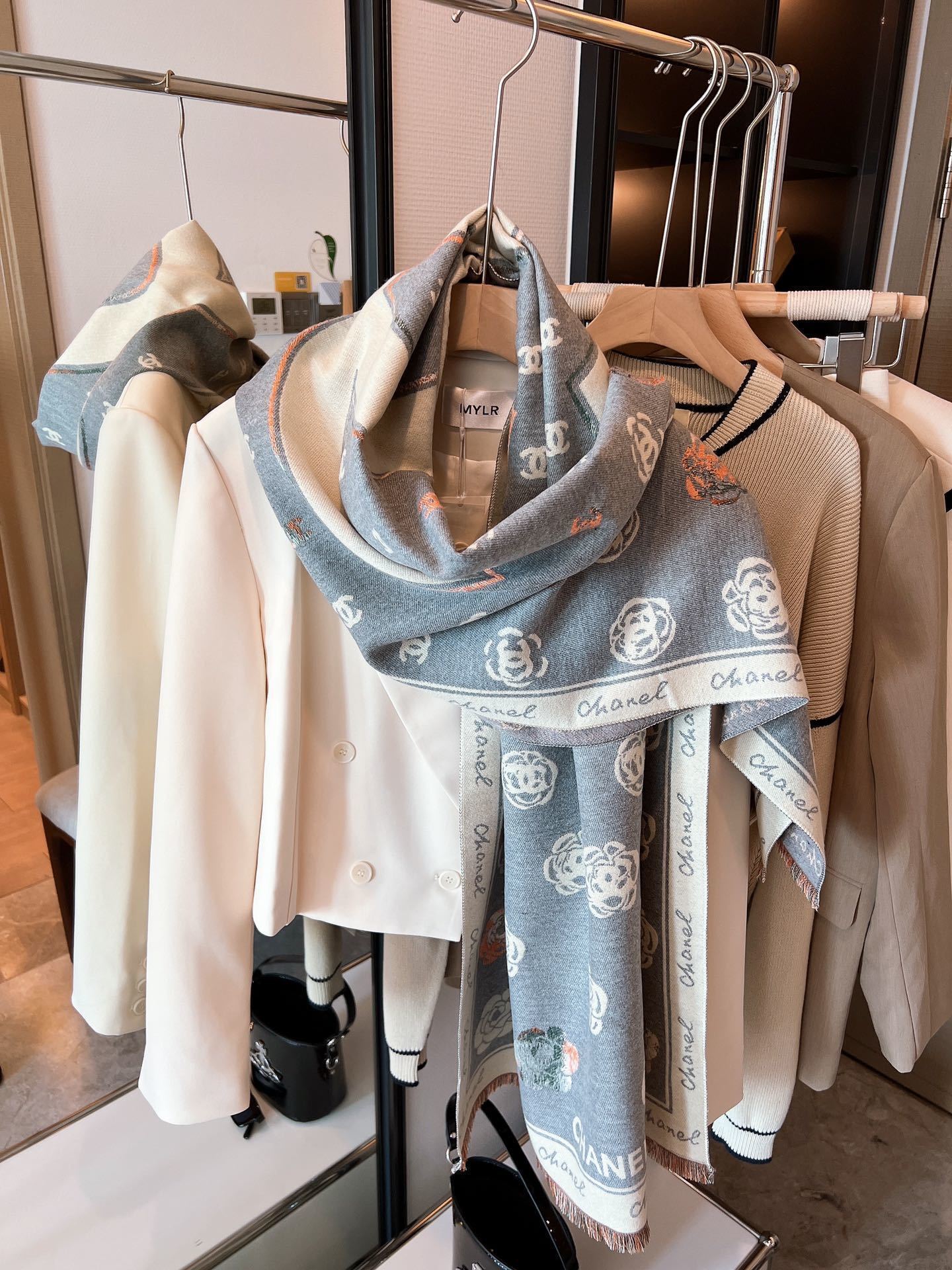 $21.00 Chanel ZT10033 gallery