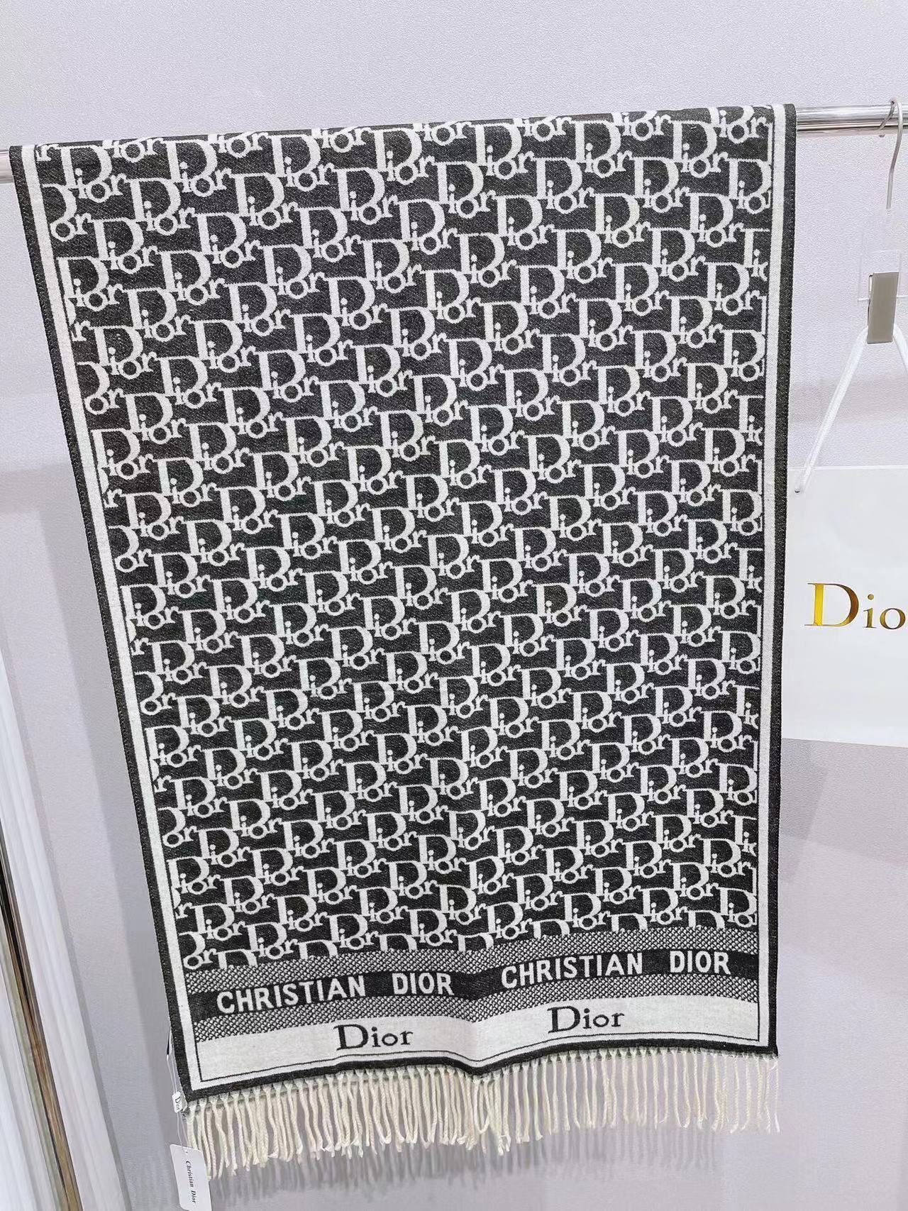 $21.00 DIOR ZT10018 gallery