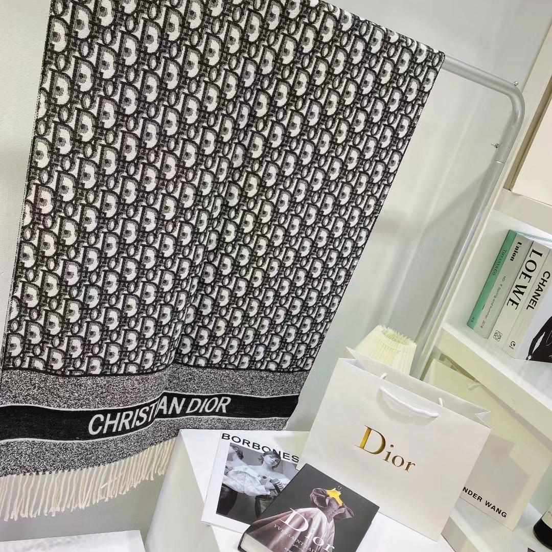 $21.00 DIOR ZT10025 gallery