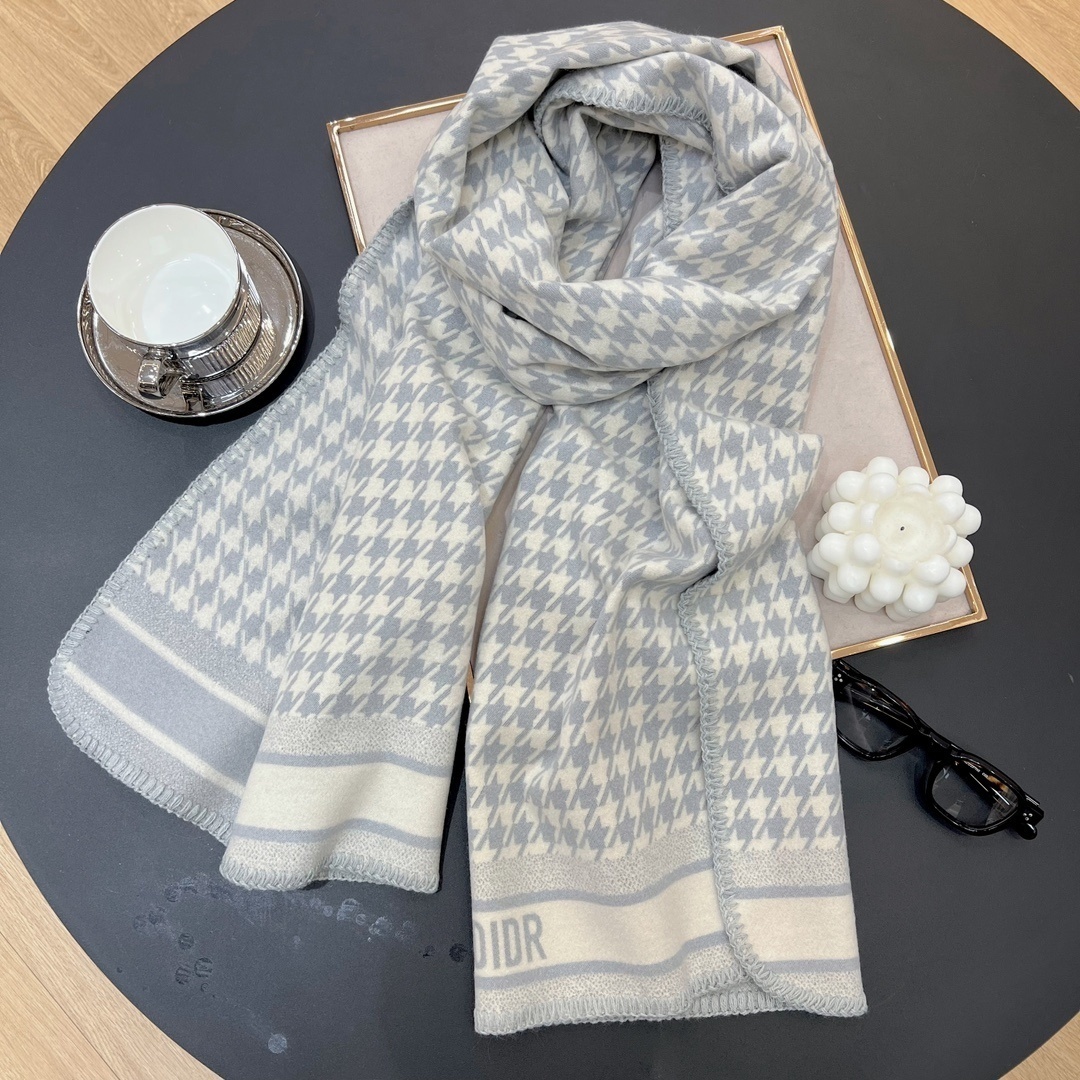 $21.00 DIOR ZT10039 gallery