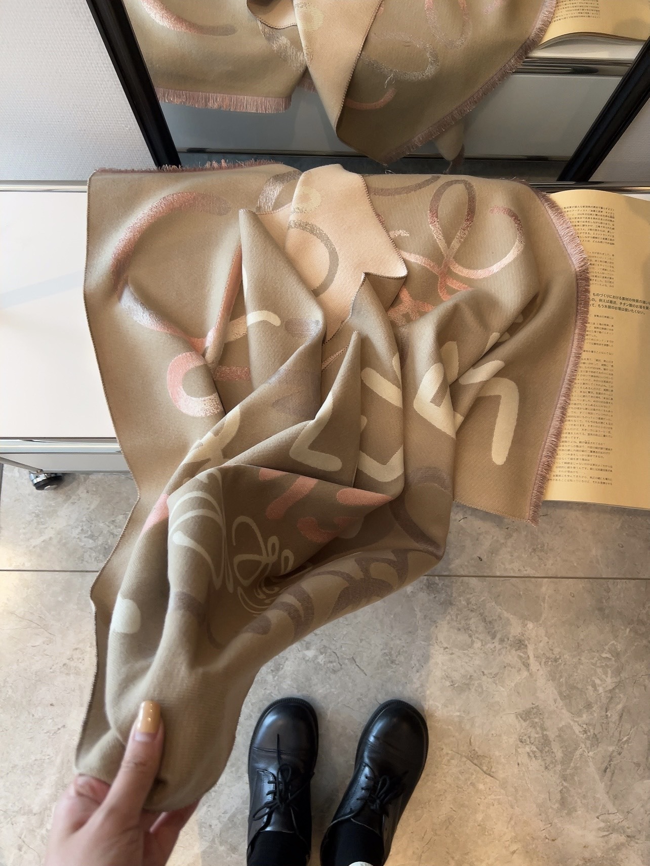 $21.00 LOEWE ZT10031 gallery