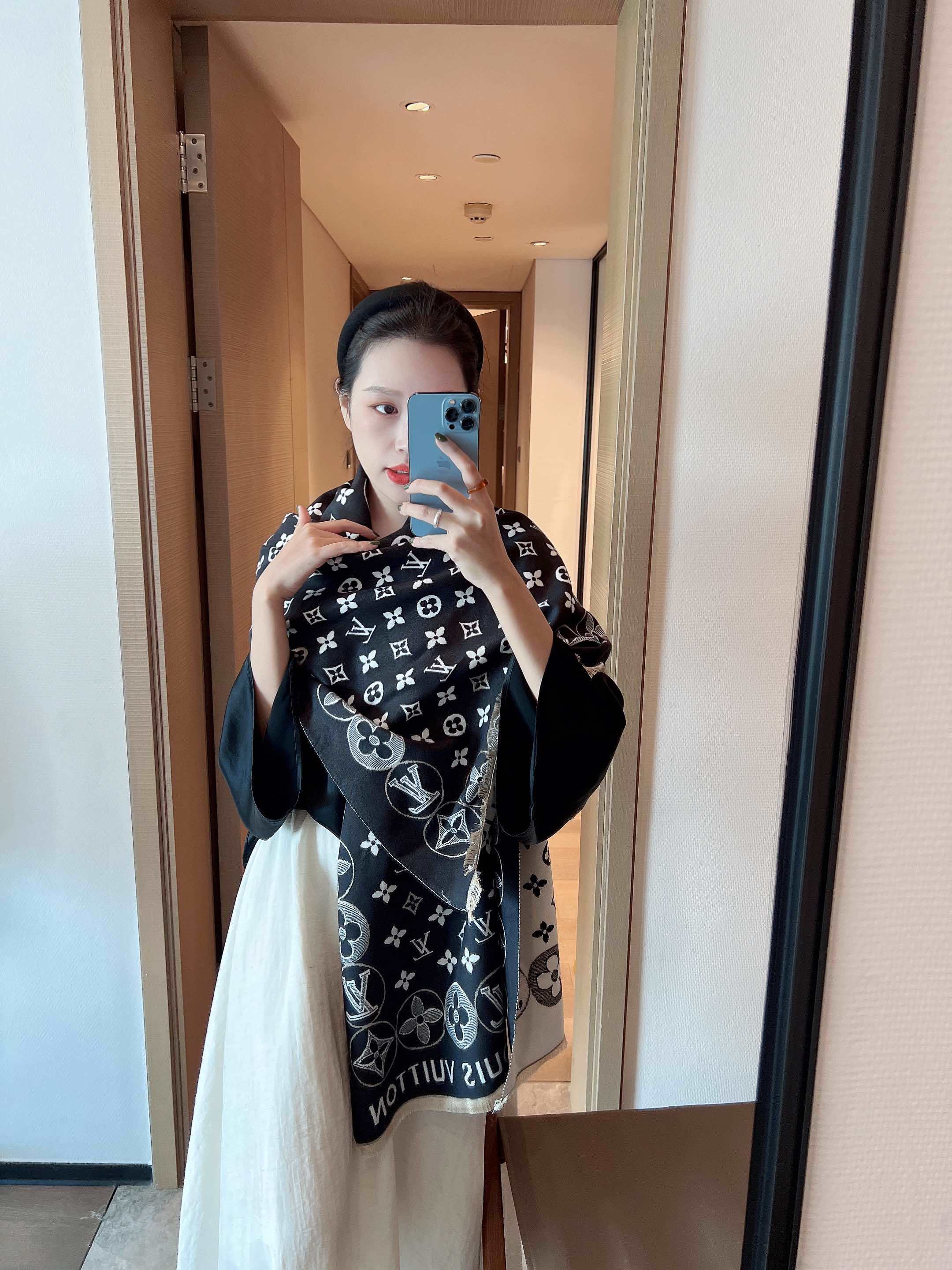 $21.00 LV ZT10012 gallery